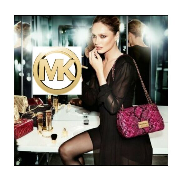 MICAHEL Michael Kors RETAIL Fucshia Snakeskin Crossbody - Picture 5 of 16